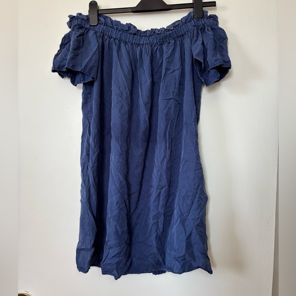 🎉4/30$🎉 French Connection Blue Off-Shoulder Mini Dress 💙 - Picture 1 of 4